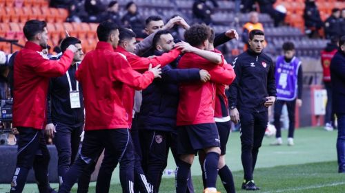 Gaziantep FK kaptanı gerekeni yapıyor